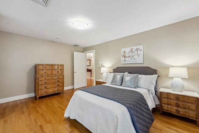 20 Hillery Rd, Leominster, MA 01453 - bedroom featuring light wood-style floors and baseboards