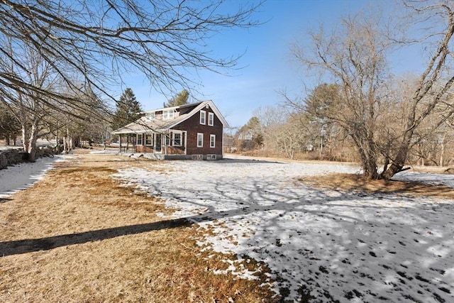 exterior space featuring a porch