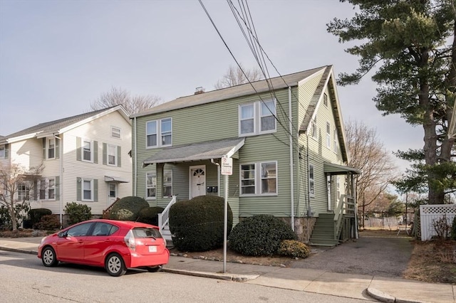 view of front of home