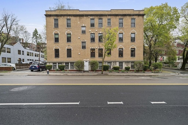4 Fairbanks Unit 2, Brookline, MA 02446 - view of property