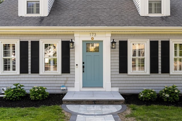 173 Liberty St, Braintree, MA 02184 - entrance to property featuring roof with shingles