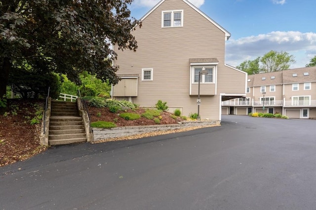 7 Hovey Pond Dr Unit 7, Grafton, MA 01536 - view of side of property with stairs