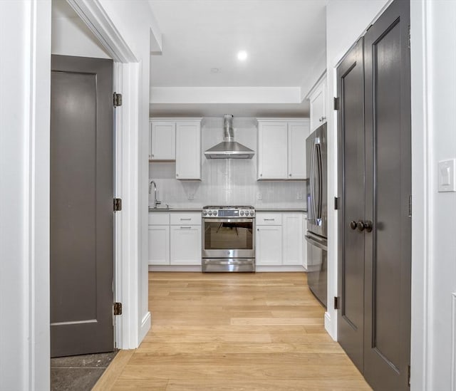 Listing photo 2 for 120 Moore St Unit 206, Boston MA 02128