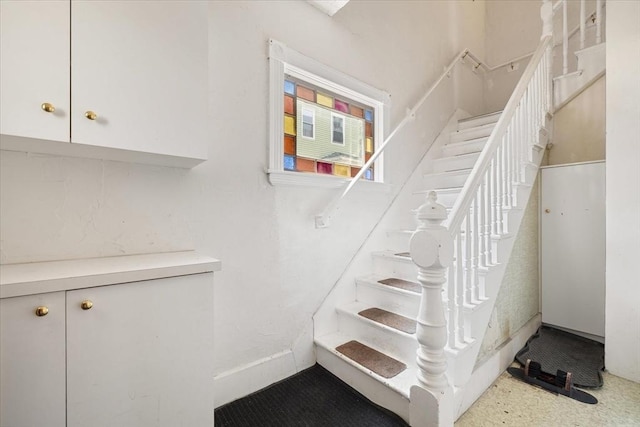 30 Whipple St, Worcester, MA 01607 - view of stairs