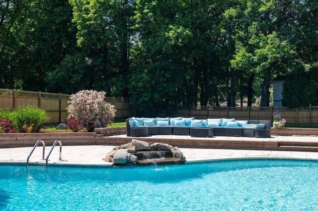 6 Myers Ln, Newbury, MA 01922 - view of pool
