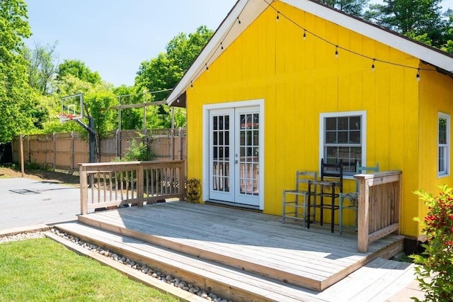 6 Myers Ln, Newbury, MA 01922 - deck featuring french doors