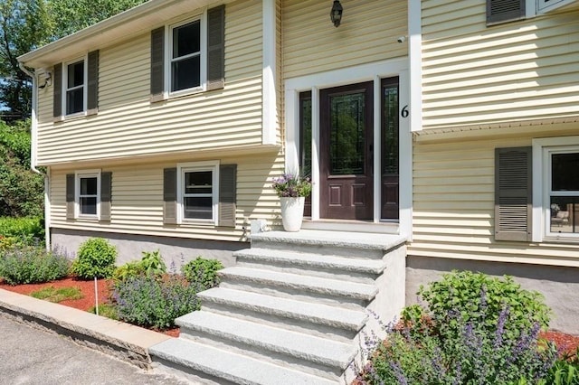 6 Myers Ln, Newbury, MA 01922 - view of property entrance