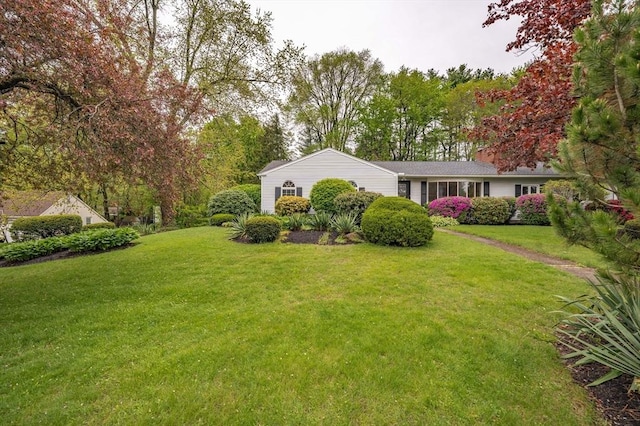 136 Butternut Hollow Rd, West Springfield, MA 01089 - view of grassy yard