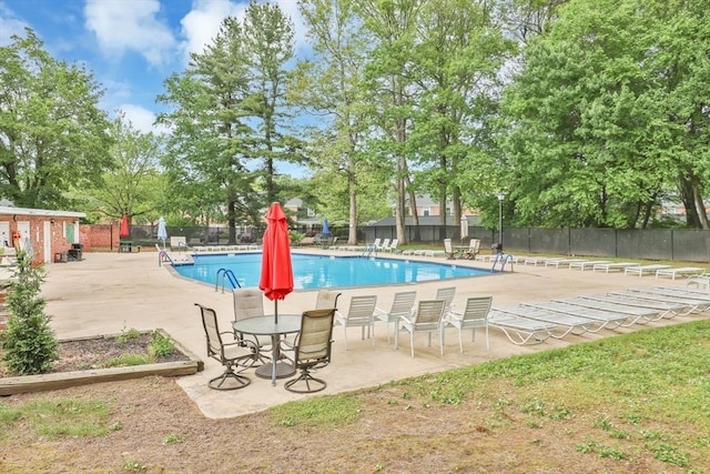 83 Jamestown Dr Unit 83, Springfield, MA 01108 - community pool featuring a patio