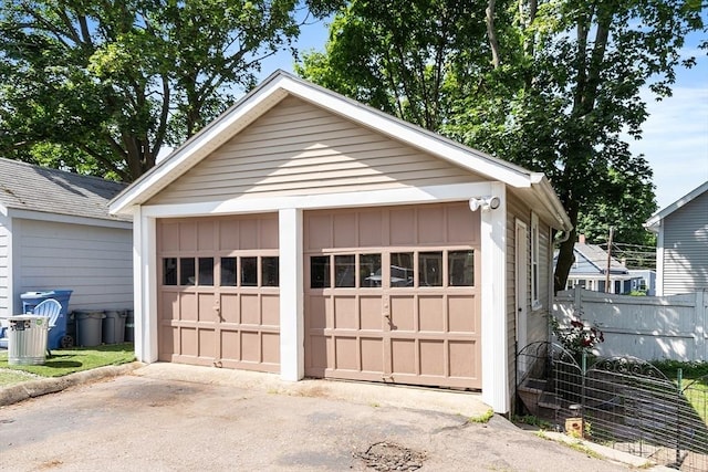 19 Franklin St, Wakefield, MA 01880 - view of detached garage