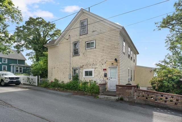 376 N Underwood St, Fall River, MA 02720 - view of front of home