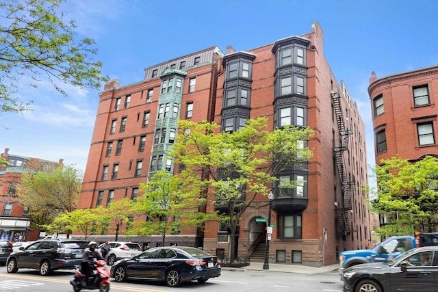 31 Massachusetts Ave Unit 4-4, Boston, MA 02115 - view of apartment building / complex