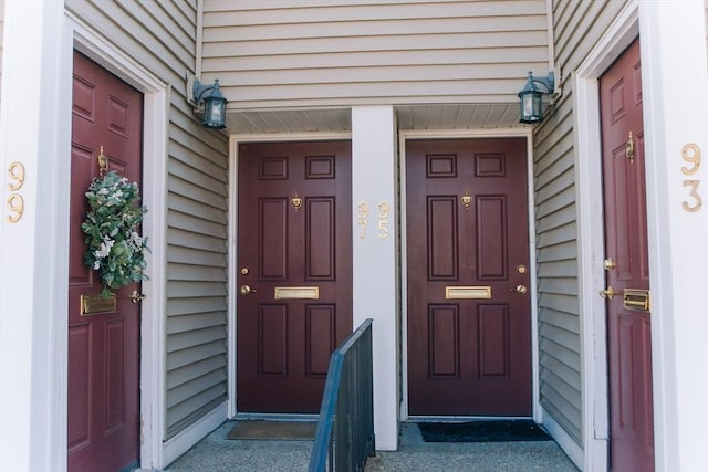 view of property entrance