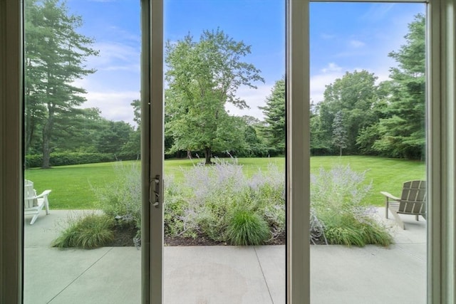 doorway to outside with a healthy amount of sunlight