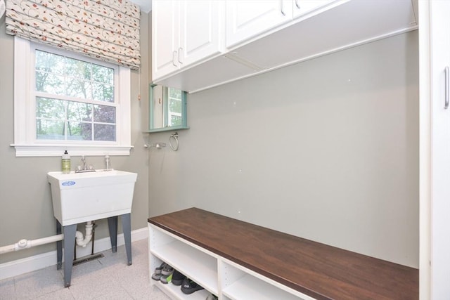 17 Stable Way, Medway, MA 02053 - mudroom with baseboards