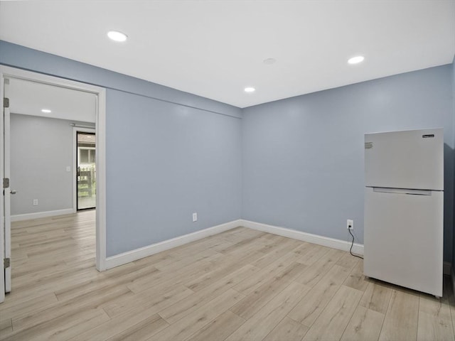 24 Bettys Pond Rd Unit K, Barnstable, MA 02601 - empty room with light wood-type flooring, baseboards, and recessed lighting