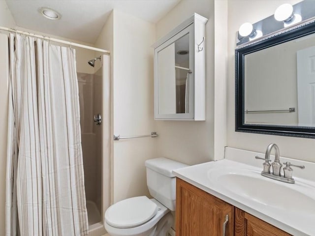 44 Casablanca Ct Unit 44, Haverhill, MA 01832 - bathroom with vanity, toilet, and curtained shower