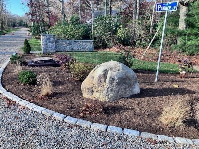 640 Parker Ln, Barnstable, MA 02668
