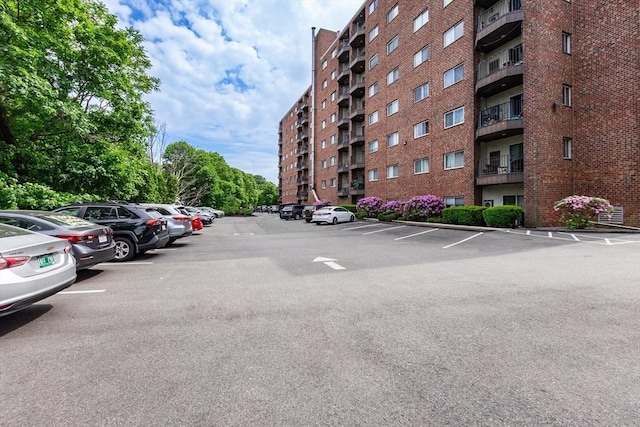 230 Willard St Unit 412, Quincy, MA 02169 - view of apartment building / complex with uncovered parking