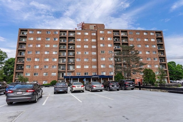 230 Willard St Unit 412, Quincy, MA 02169 - view of apartment building / complex featuring uncovered parking