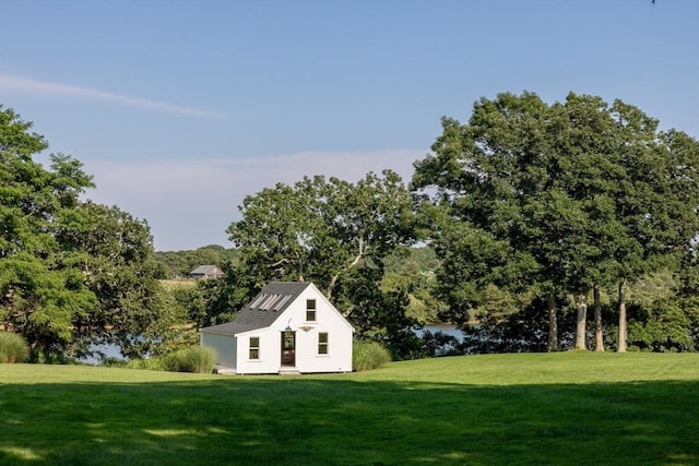 41 Cobbs Hill Rd, Chilmark, MA 02535 - view of grassy yard featuring an outdoor structure