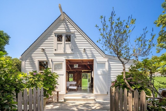41 Cobbs Hill Rd, Chilmark, MA 02535 - rear view of house with fence