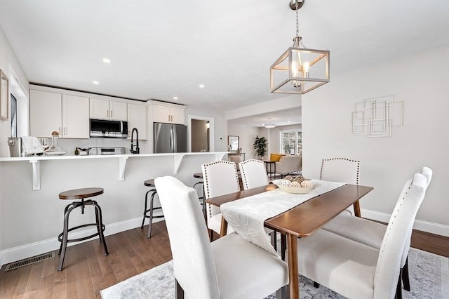 dining area featuring light hardwood / wood-style floors