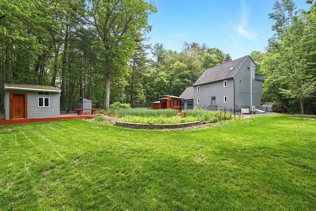 237 Shutesbury Rd, Amherst, MA 01002 - view of green lawn