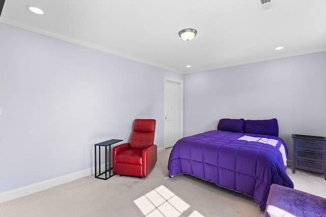 carpeted bedroom with recessed lighting, baseboards, and crown molding