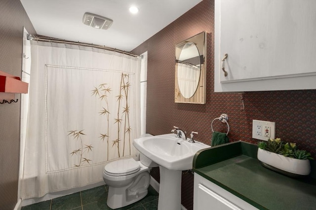106 Nevada St, Newton, MA 02460 - full bath with tile patterned floors, toilet, shower / bath combination with curtain, and tasteful backsplash