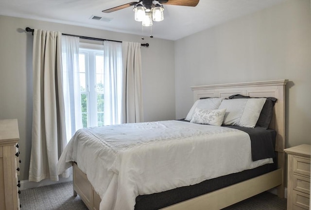 bedroom featuring carpet floors and ceiling fan