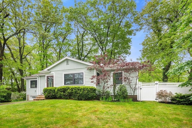 304 Hunting Rd, Needham, MA 02494 - view of front of home with entry steps