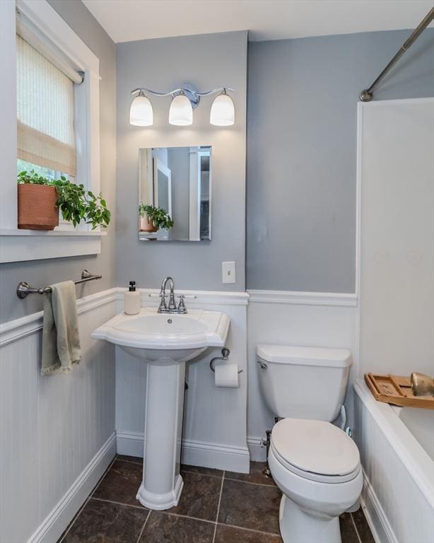 15 Ryan Rd, Northampton, MA 01062 - bathroom featuring toilet