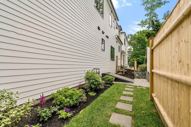 7 Johnson Pl Unit 7, Newton, MA 02466 - view of side of home