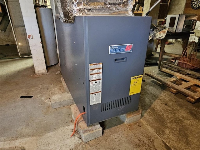 308 Hawthorn St, New Bedford, MA 02740 - utility room with water heater