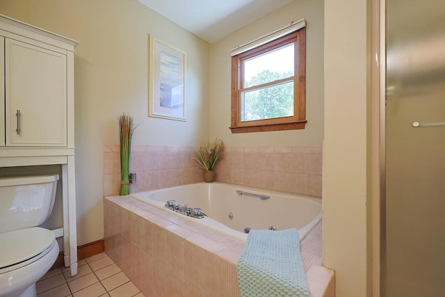 15 Amys Way, Franklin, MA 02038 - full bath featuring tile patterned flooring, toilet, a whirlpool tub, and baseboards