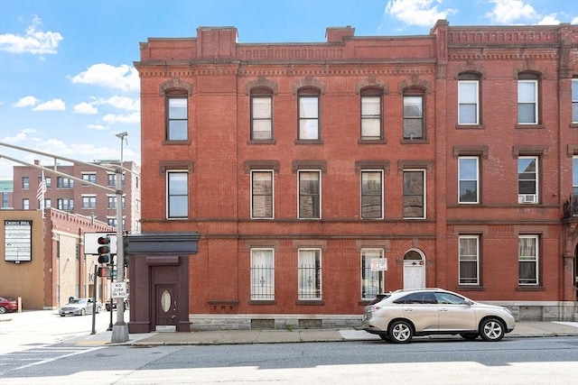 104 Pleasant St, Worcester, MA 01609 - view of property