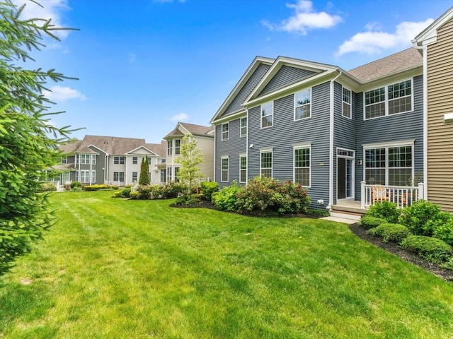 79 Townsend Blvd Unit 79, Westborough, MA 01581 - back of property with a yard