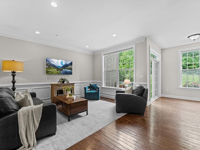 79 Townsend Blvd Unit 79, Westborough, MA 01581 - living area featuring hardwood / wood-style flooring, crown molding, wainscoting, and recessed lighting
