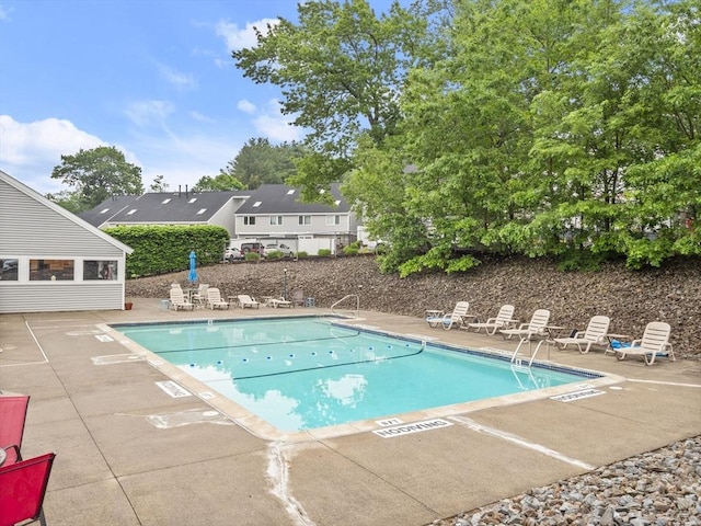 49 Meadow Pond Dr Unit I, Leominster, MA 01453 - community pool featuring a patio