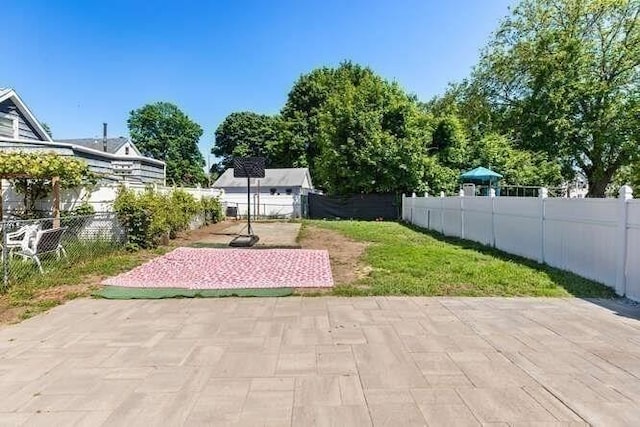 18 Anderson St, Lowell, MA 01852 - view of patio / terrace