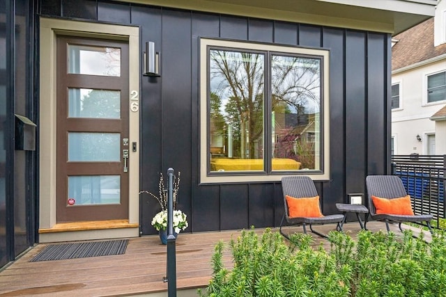26 Salisbury Rd Unit 26, Newton, MA 02458 - entrance to property featuring board and batten siding