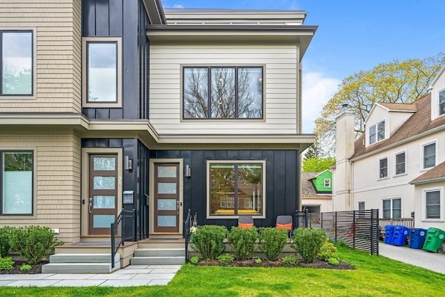 26 Salisbury Rd Unit 26, Newton, MA 02458 - contemporary home featuring board and batten siding
