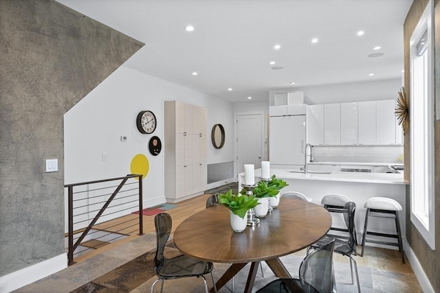 26 Salisbury Rd Unit 26, Newton, MA 02458 - dining area featuring recessed lighting and baseboards