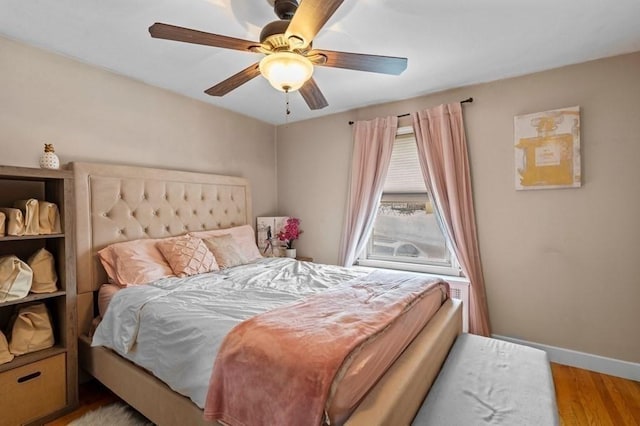4 Ludington Rd, Worcester, MA 01602 - bedroom with light wood-type flooring, baseboards, and a ceiling fan