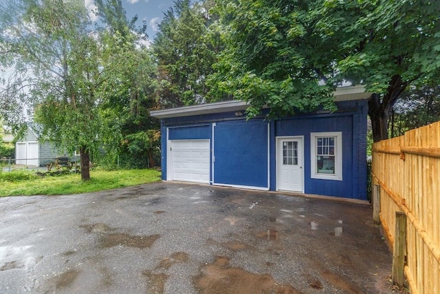 26 Olivine St, Chicopee, MA 01013 - garage with driveway