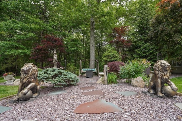 597 Fisher Rd, Dartmouth, MA 02747 - view of yard