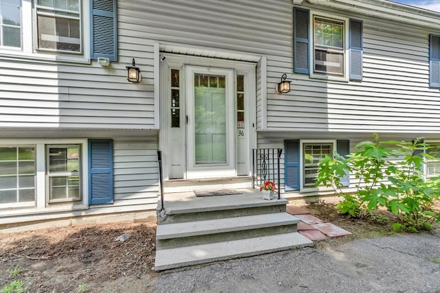 36 Fontaine St, Marlborough, MA 01752 - property entrance