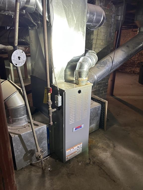 utilities with heating unit