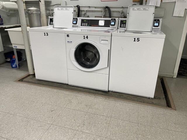 57 Broadlawn Park Unit 24, Boston, MA 02467 - community laundry with washer and dryer